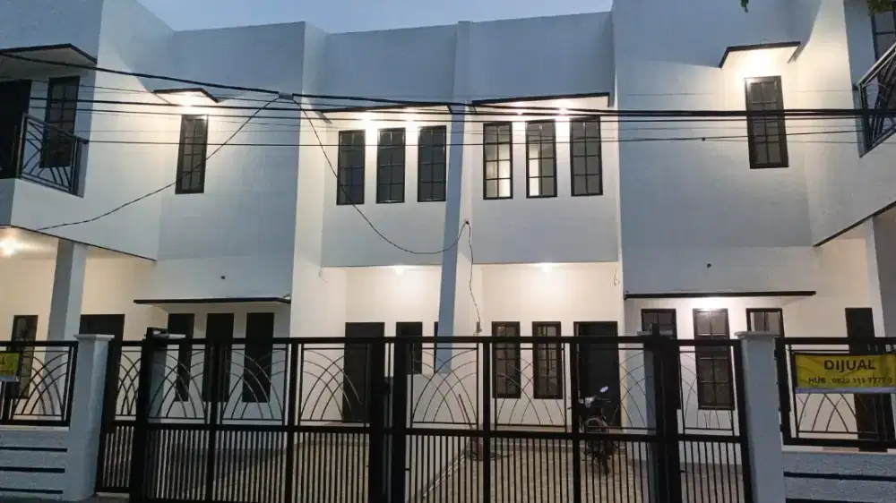 RUMAH BARU CANTIK DI BOULEVARD VILA NUSA INDAH 1