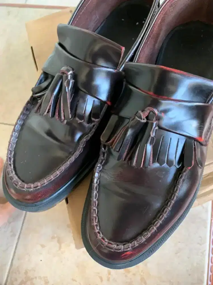 Dr martens adrian red arcadia 42