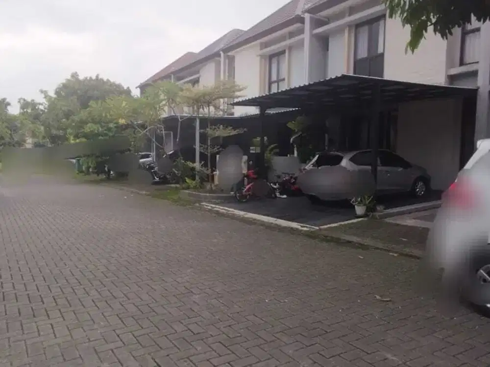 Dijual Cepat Rumah 2 Lantai di  The Eminent di BSD City  Tangerang