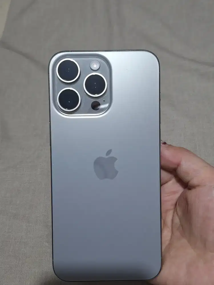 Iphine 15 Promax 256GB Natural titanium