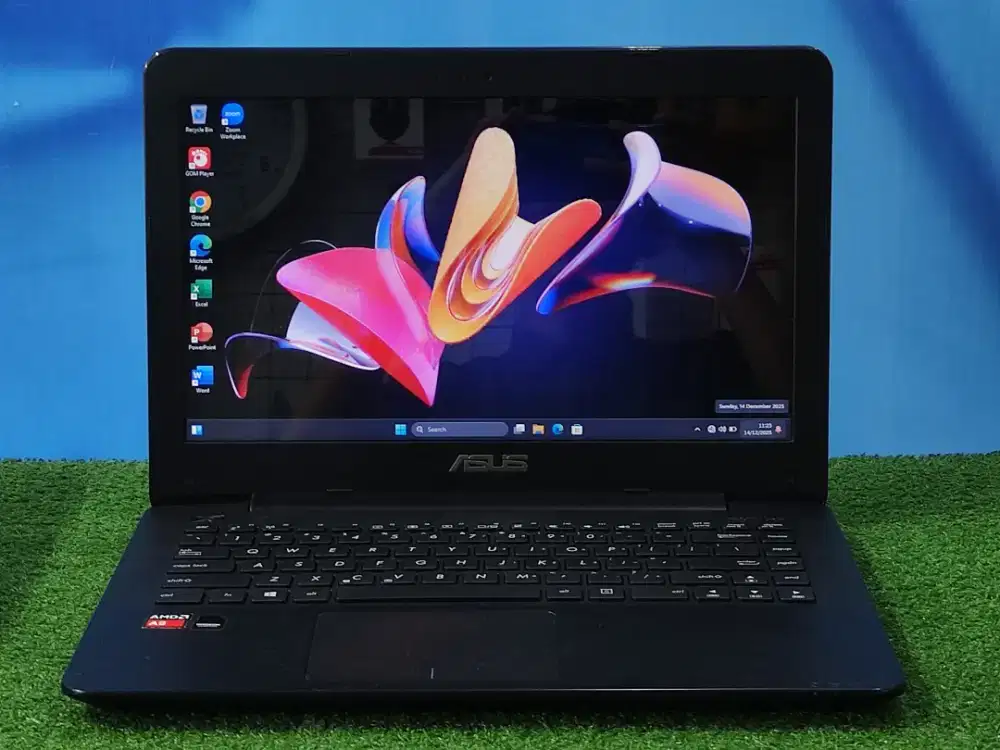 JUAL CEPAT LAPTOP ASUS X454Y AMD A8-7410 RAM 8 GB SSD + HARDDISK