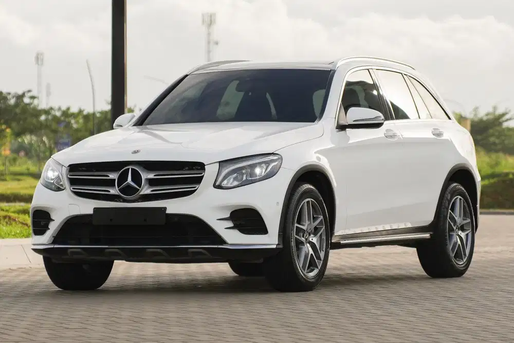 Storm Trooper! Mercedes Benz GLC200 AMG 2018 Warranty! 520i e300 x1 x3