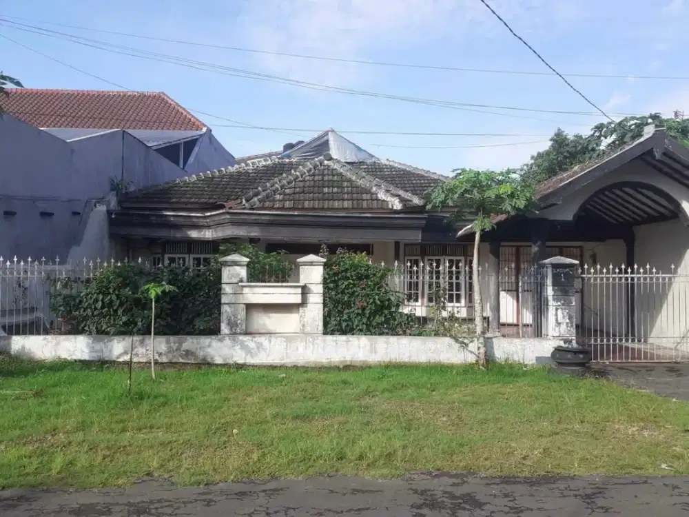 Rumah Luas 475m Hitung Tanah Jalan Buah Anggur Dkt ijen Nirwana