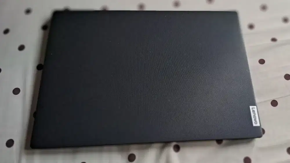 Dijual laptop Lenovo Idepad Slim 14IGL05