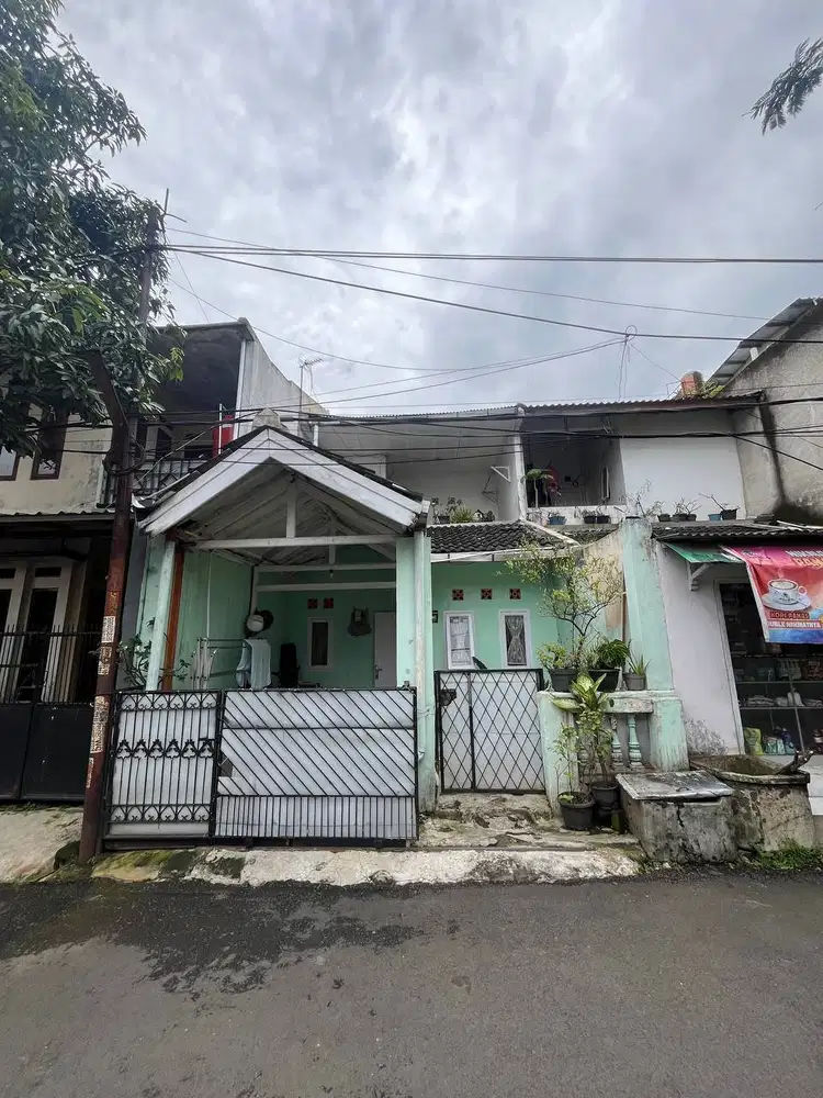 Dijual Murah Rumah 2 Lantai 3 Kamar Dekat Stasiun Cimekar Panyileukan