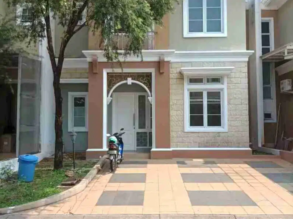 DISEWAKAN CEPAT Rumah Rapi CLUSTER TRIMEZIA Gading Serpong