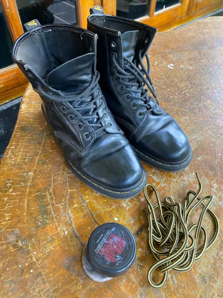 Sepatu Docmart ukuran 42