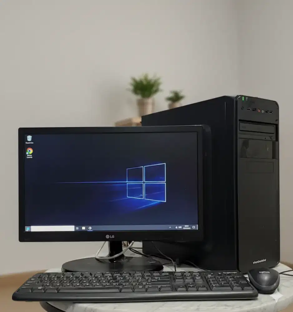 PC i3-7100 / 12GB RAM / SSD 240GB + HDD 500GB / Monitor 19
