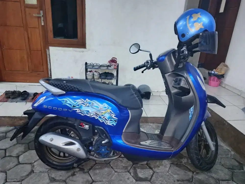 JUAL KENDARAAN PRIBADI, HONDA SCOOPY THN 2022