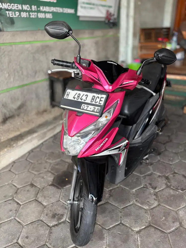 Beat Magenta 2018 pink