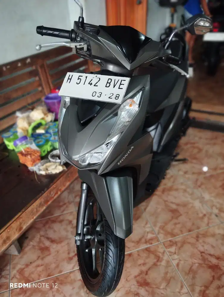 Beat Deluxe 2023 silver