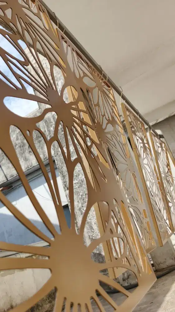 Reling balkon pagar kanopi