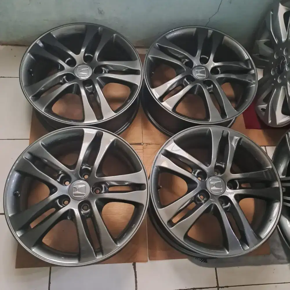 Velg Oem Honda CR-V R17 5x114