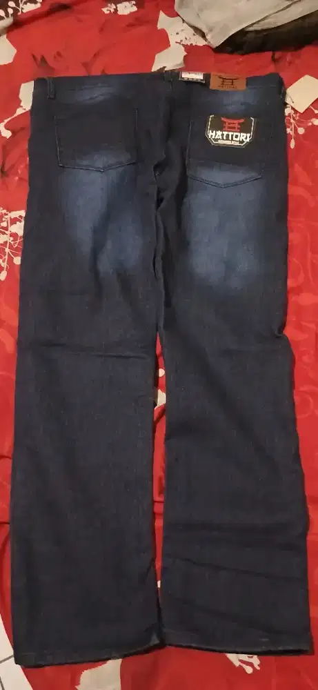 di jual celana jeans slim fit