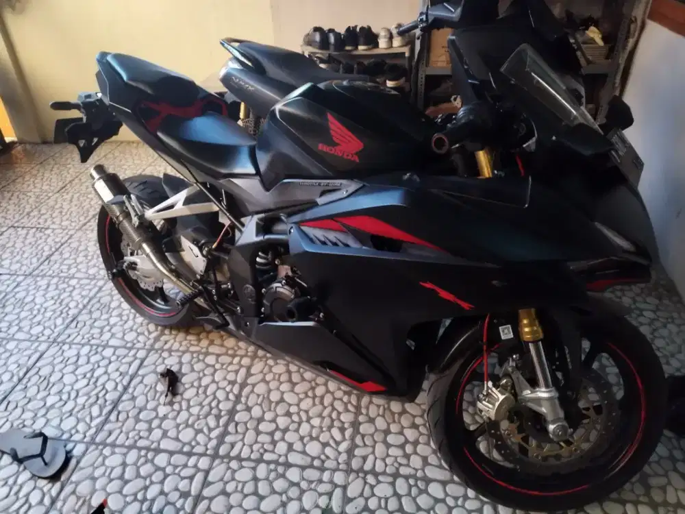 CBR 250RR ABS Black