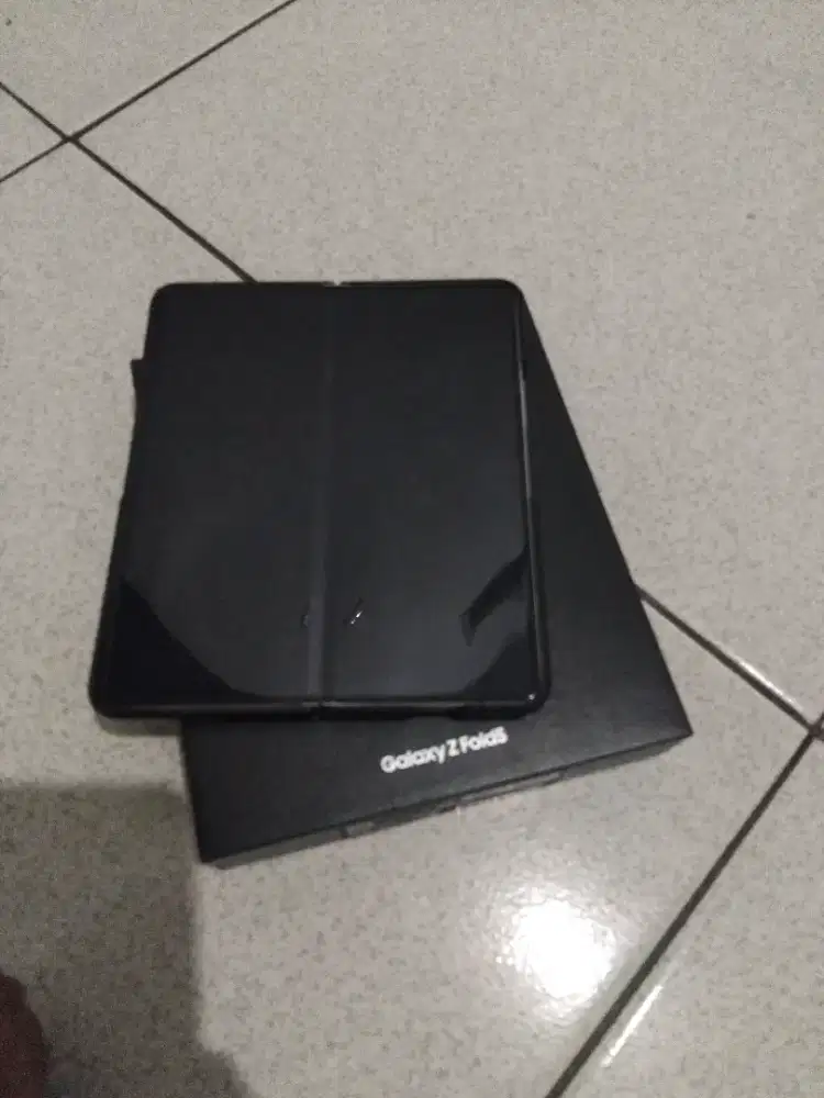 Samsung Galaxy z Fold 5