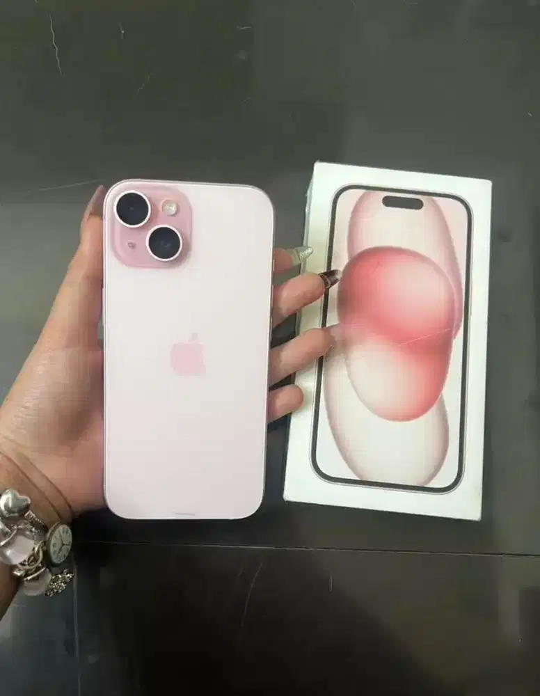 iPhone 15 128gb Pink Garansi Resmi iBox Fullset Nominus