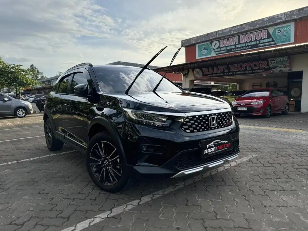 Honda Wrv Rs AT 2023 Hitam