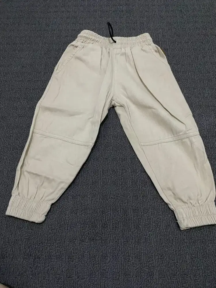 Celana jogger anak cowo size 2th