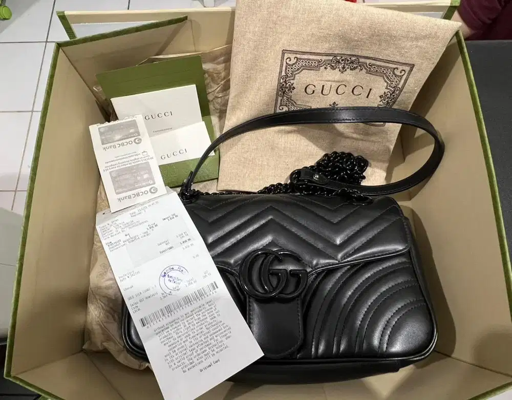 GUCCI GG Marmont Medium Shoulde Bag All Black