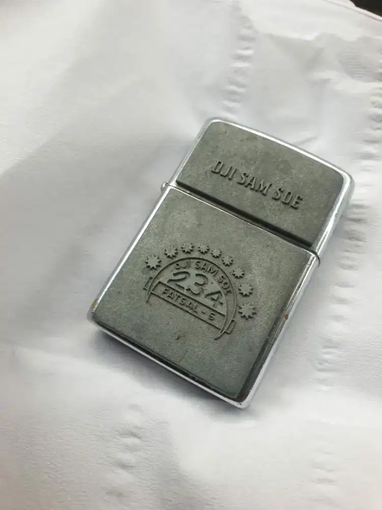 korek zippo djisamsoe emblem romawi