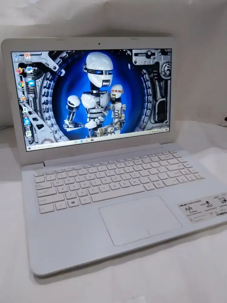 Jual laptop Bagus no minus