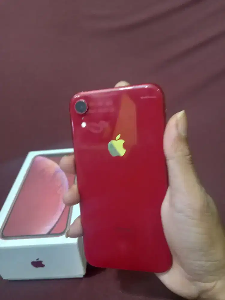 iPhone XR 64GB RED | Siap Pakai | Sinyal Normal