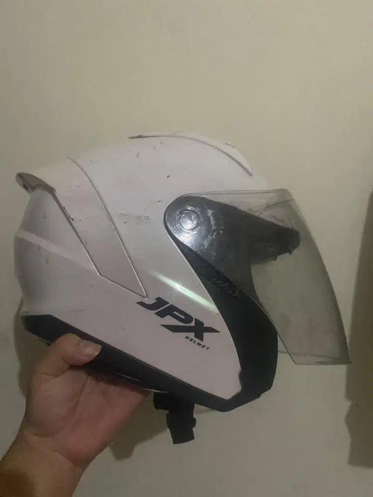 helm hallface jpx putih