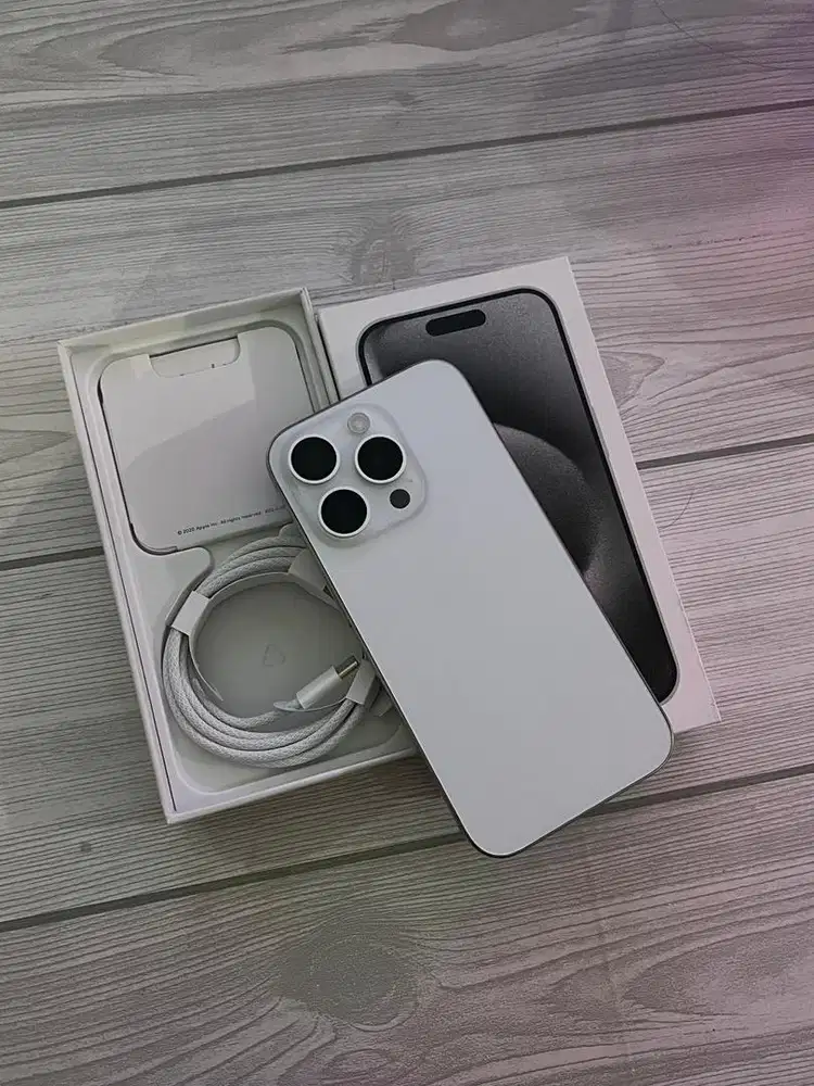 Iphone 15 pro 256gb white titanium fulset