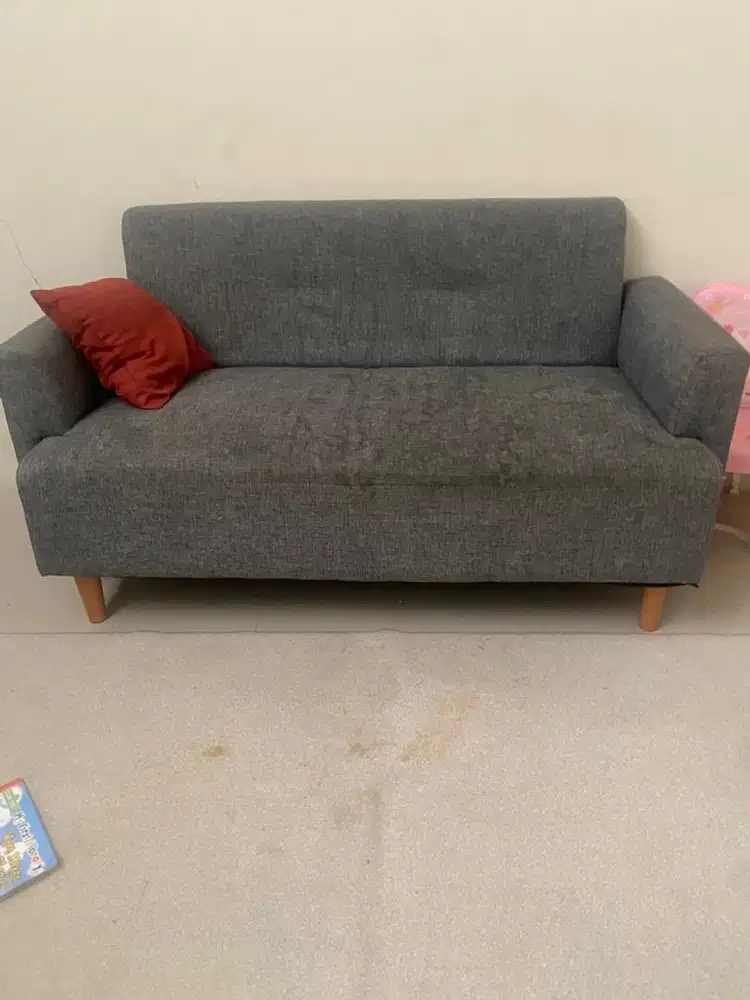 Sofa informa good condition