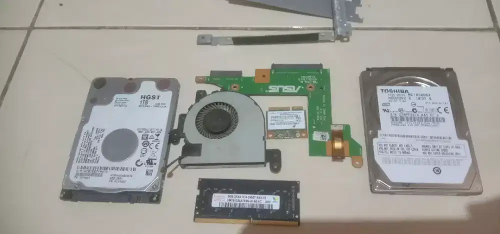 Sparepart laptop msh normal