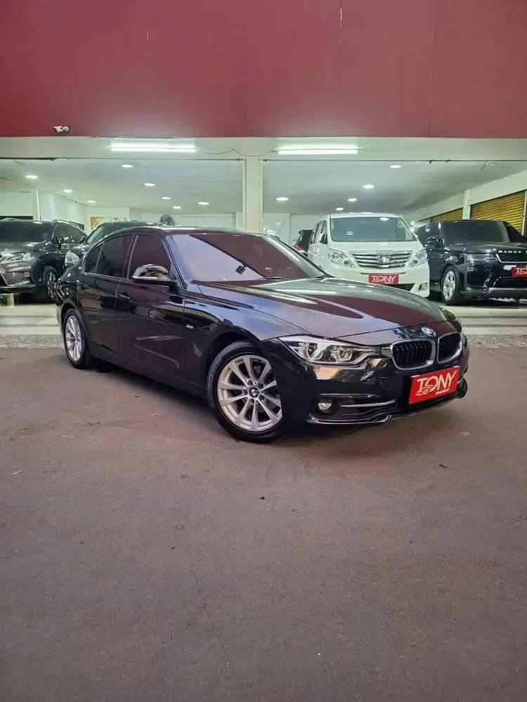 BMW 320i Sport DP 30jt Saja 2018 Hitam