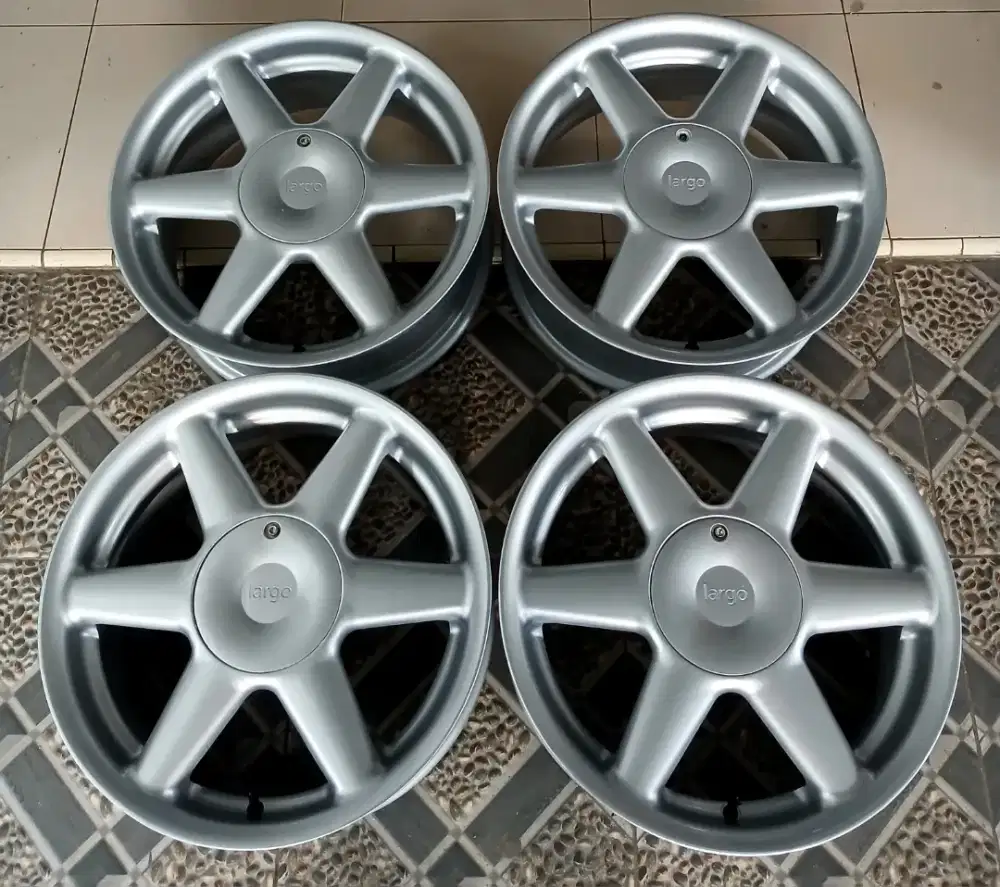 Velg Largo R17 5x114 made in germany