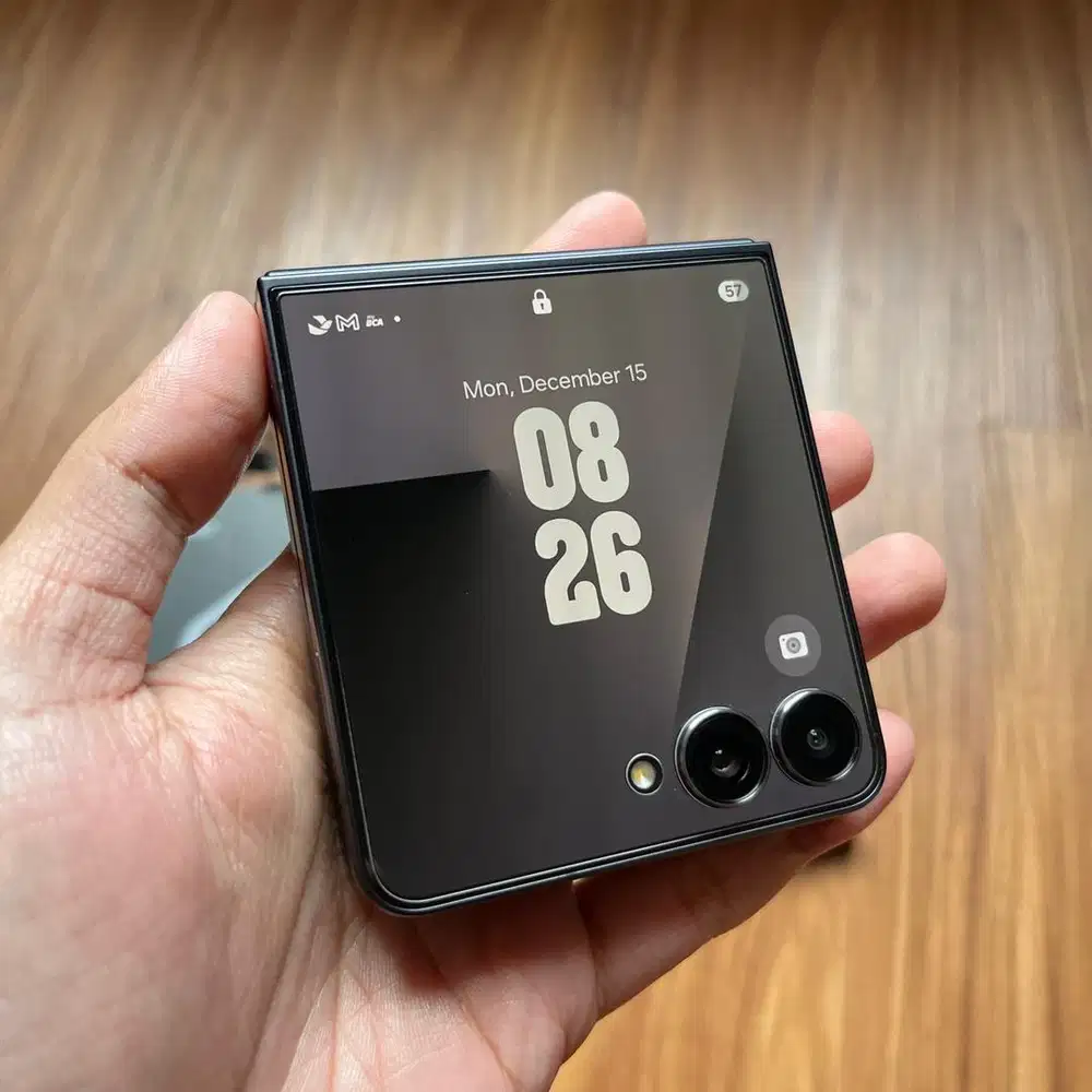 Jual Samsung Galaxy Z Flip 7 Garansi RESMI SEIN Mulus