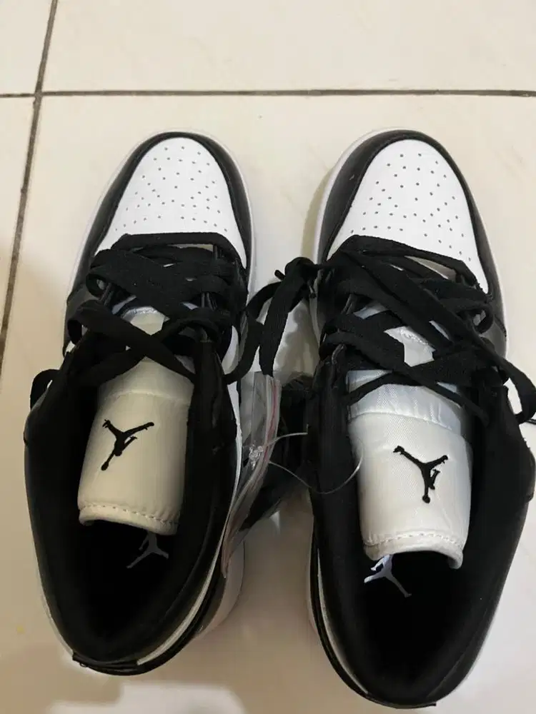 Sepatu cow/cew, kondisi masih baru