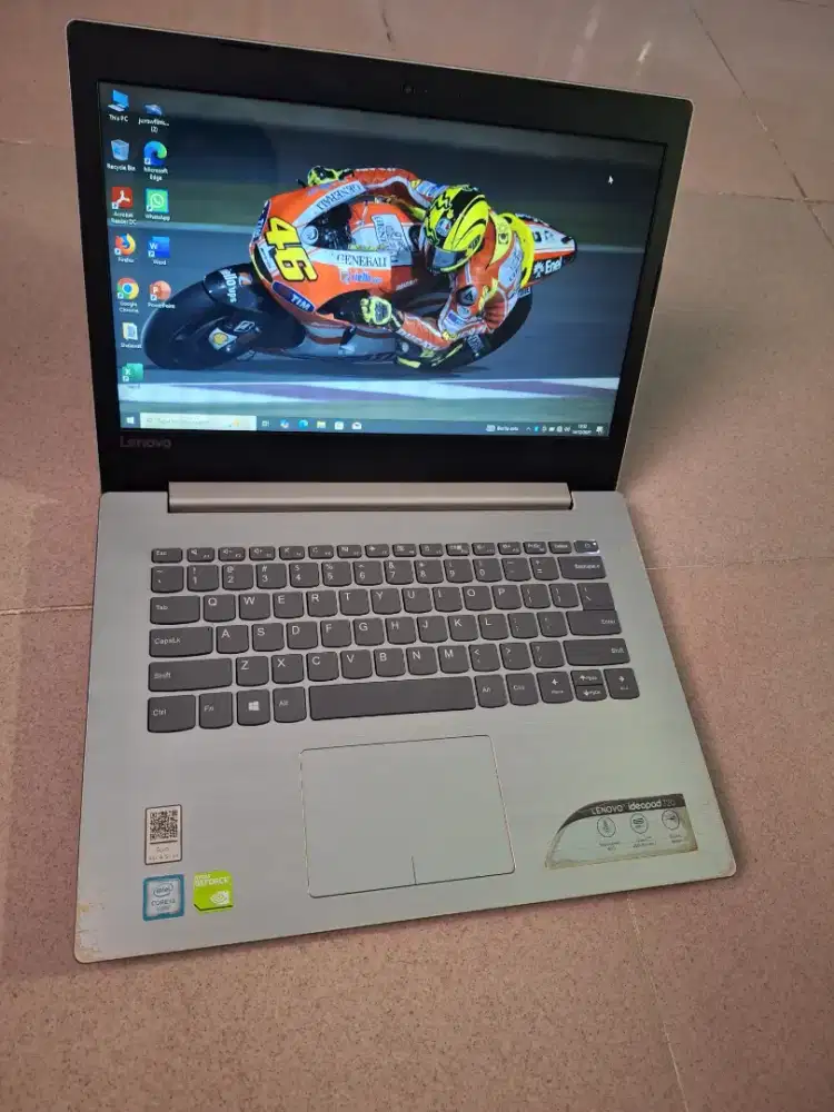 Bismillah dijual laptop lenovo slim core i3 ram 8gb siap pakai