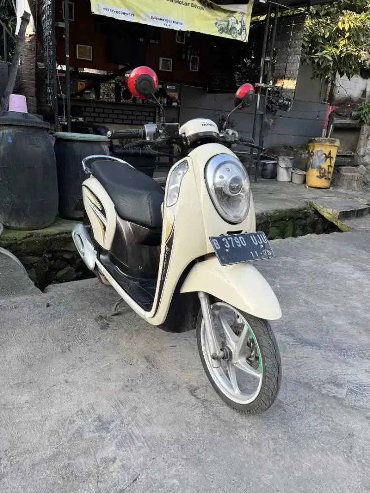 Honda Scoopy Esp ISS 2015