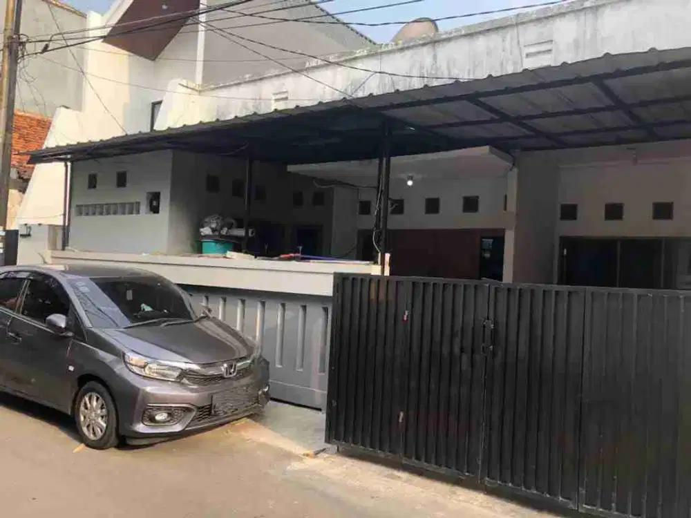 Dijual cepat rumah 2 lantai dgn Paviliun di Rawamangun, Jakarta Timur