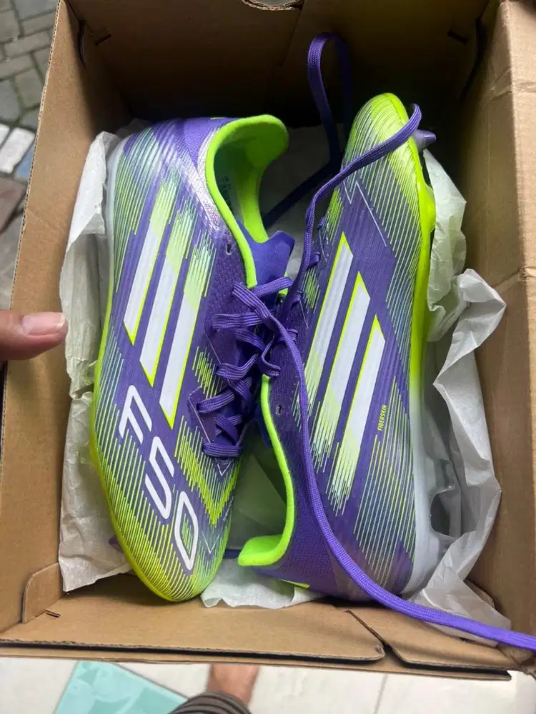 Adidas F50 league radiant blaze