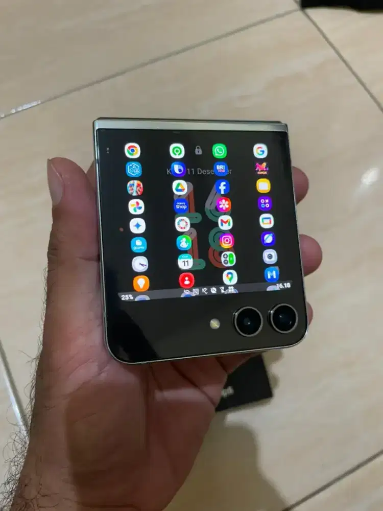 samsung z flip 5 ram 8/512 mulus 99% like new