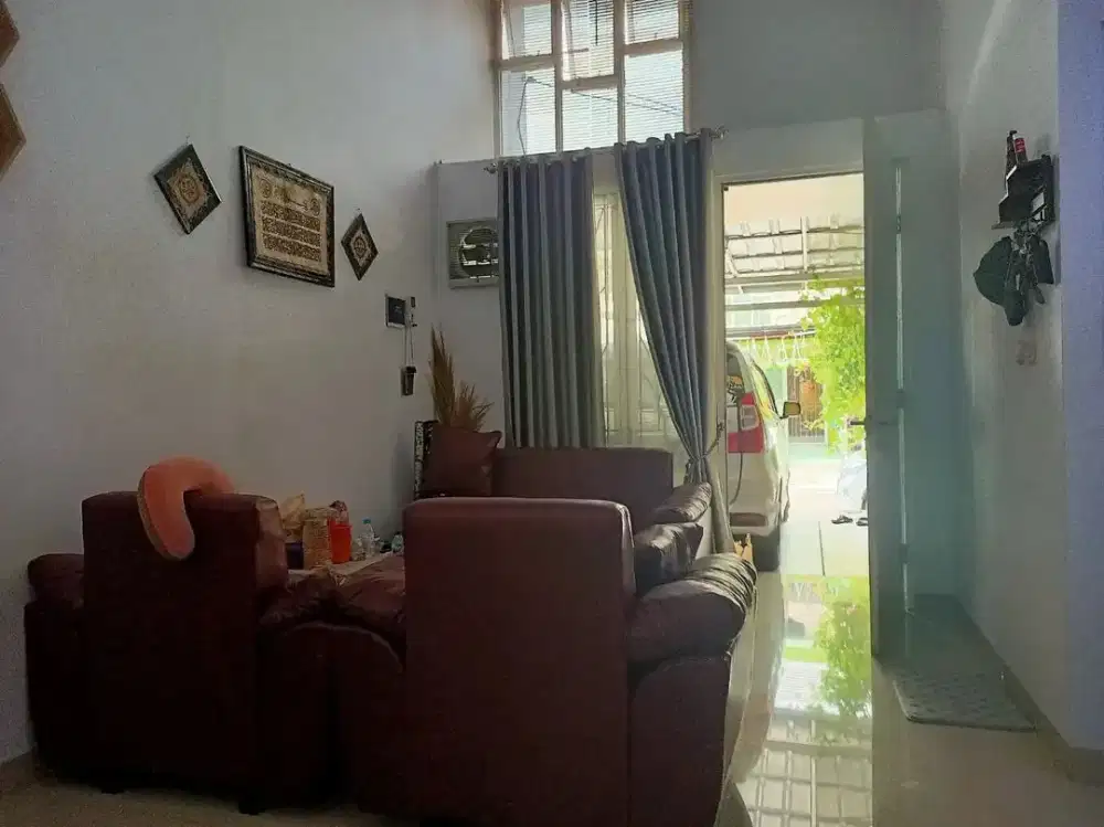 Rumah siap huni sewa tahunan