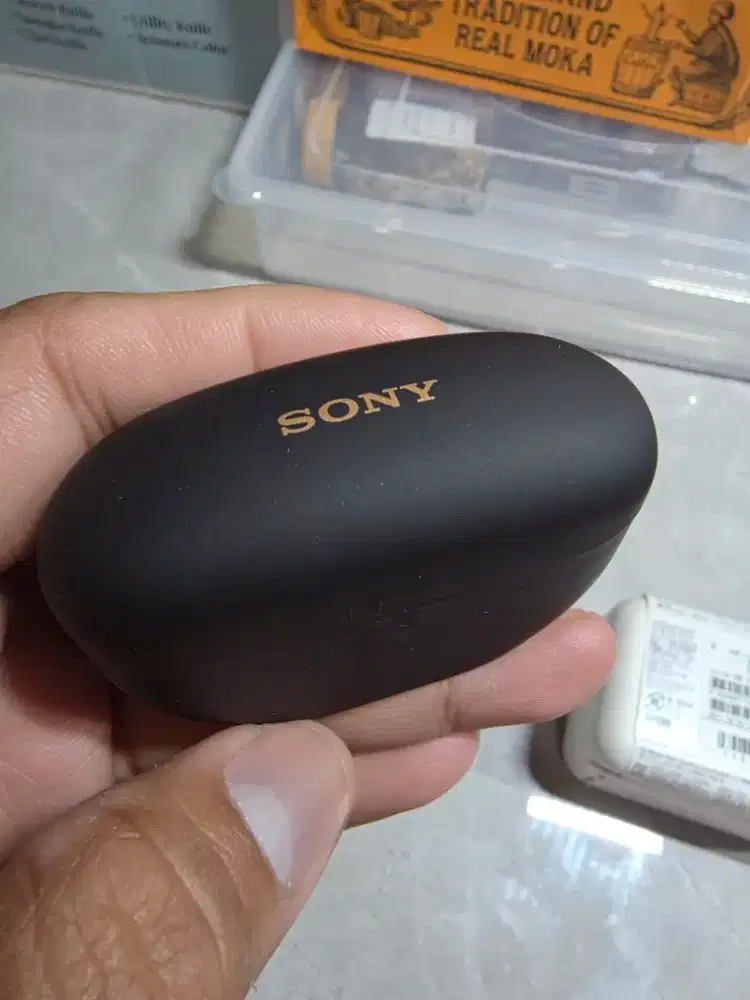 Jual TWS Sony WF-1000XM5 ORI 2nd, kondisi 90% jarang pakai, nego?!!