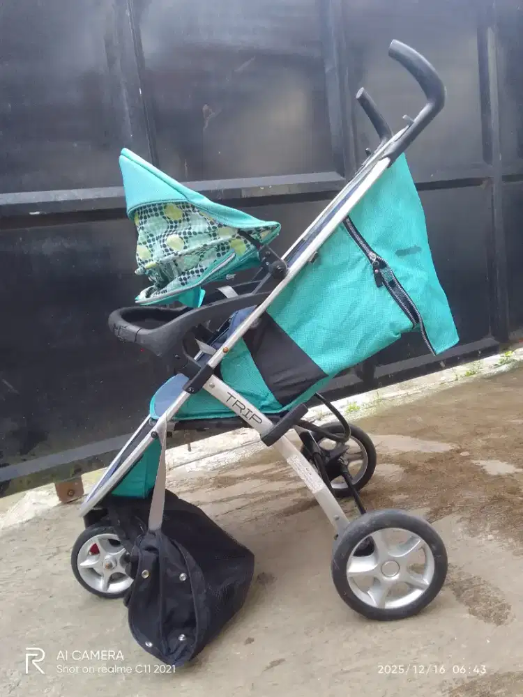 Dijual stroller layak pakay