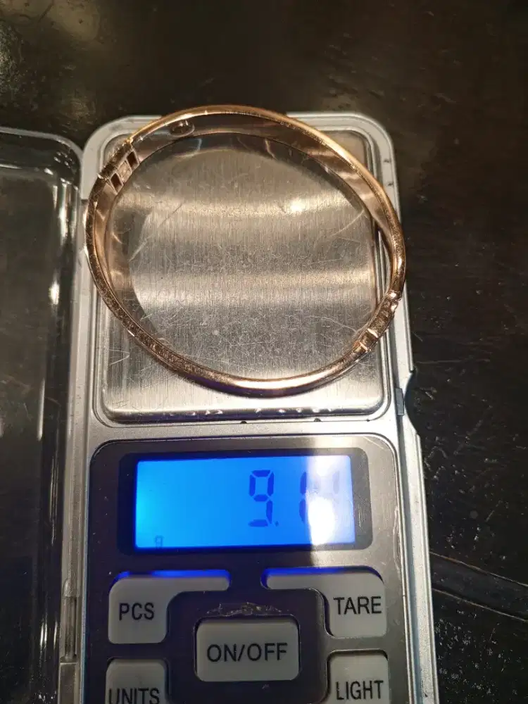 Beli emas berlian perak tanpa surat