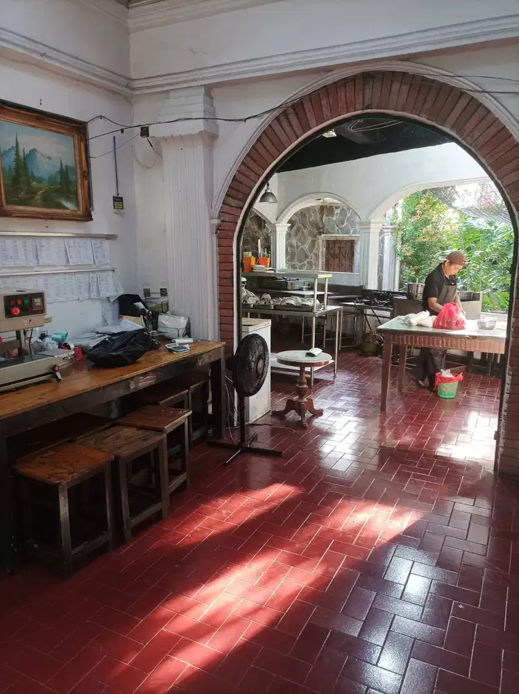 Operasional Central Kutchen