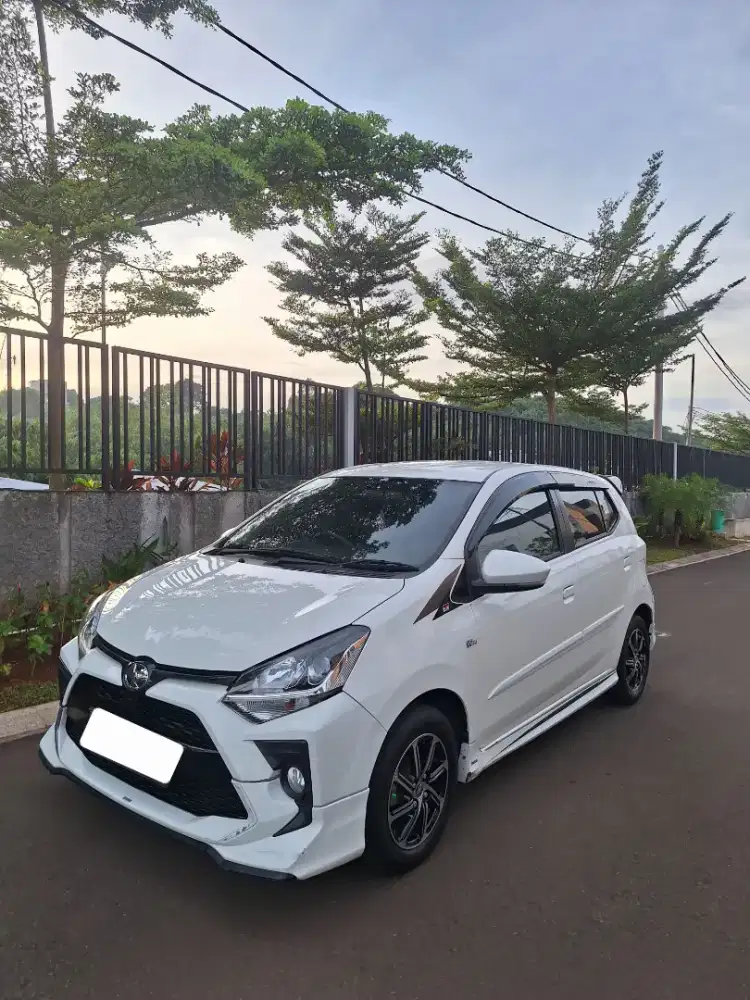 Toyota Agya GR Sport 2021 M/T Bensin