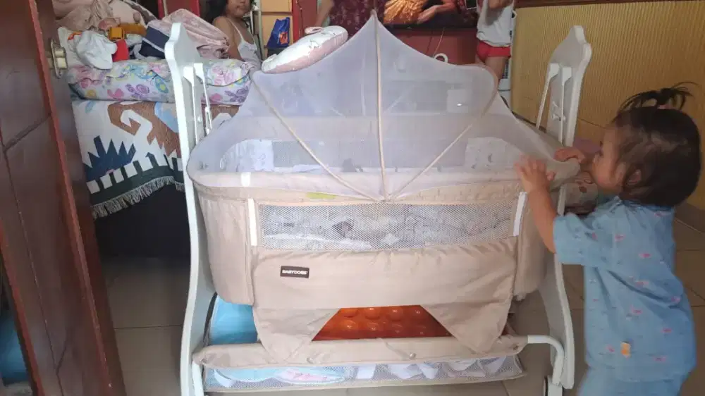 Box bayi, mainan anak dan ad stroler juga