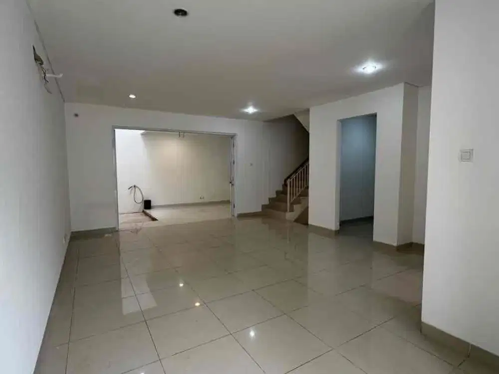 Rumah Cantik Baru Renovasi Dekat Summarecon Mall Serpong