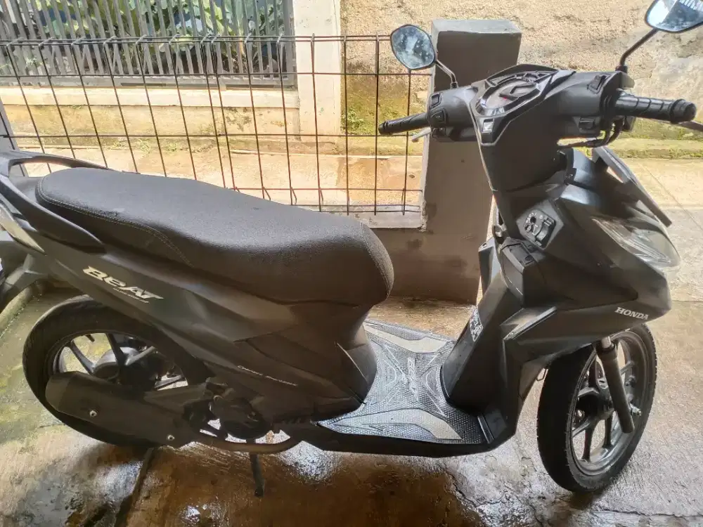 BEAT DELUXE TH 2021 MULUS TINGGAL PAKAI