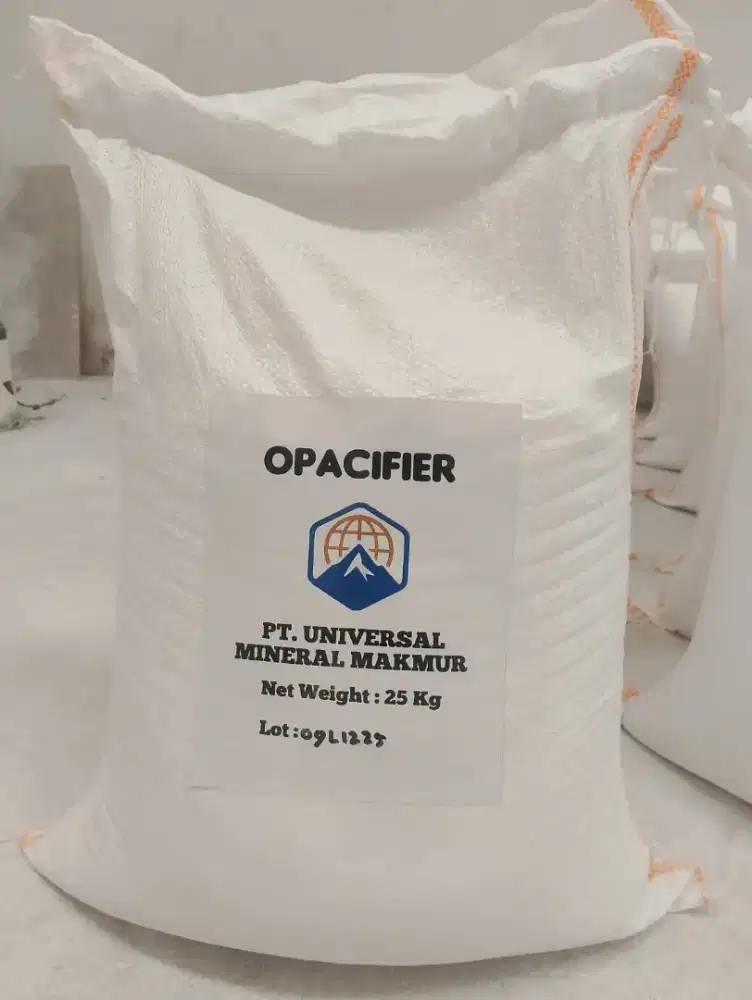Zinc oxide dan Opacifier